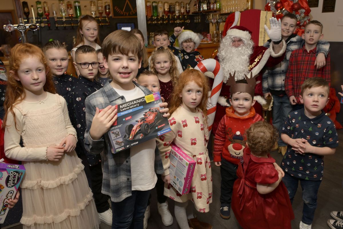 Christmas Celebrations Bring Colleagues & Families Together in Lochaber